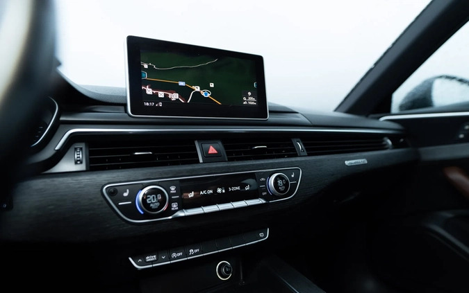 Audi A4 cena 94900 przebieg: 140000, rok produkcji 2017 z Susz małe 742